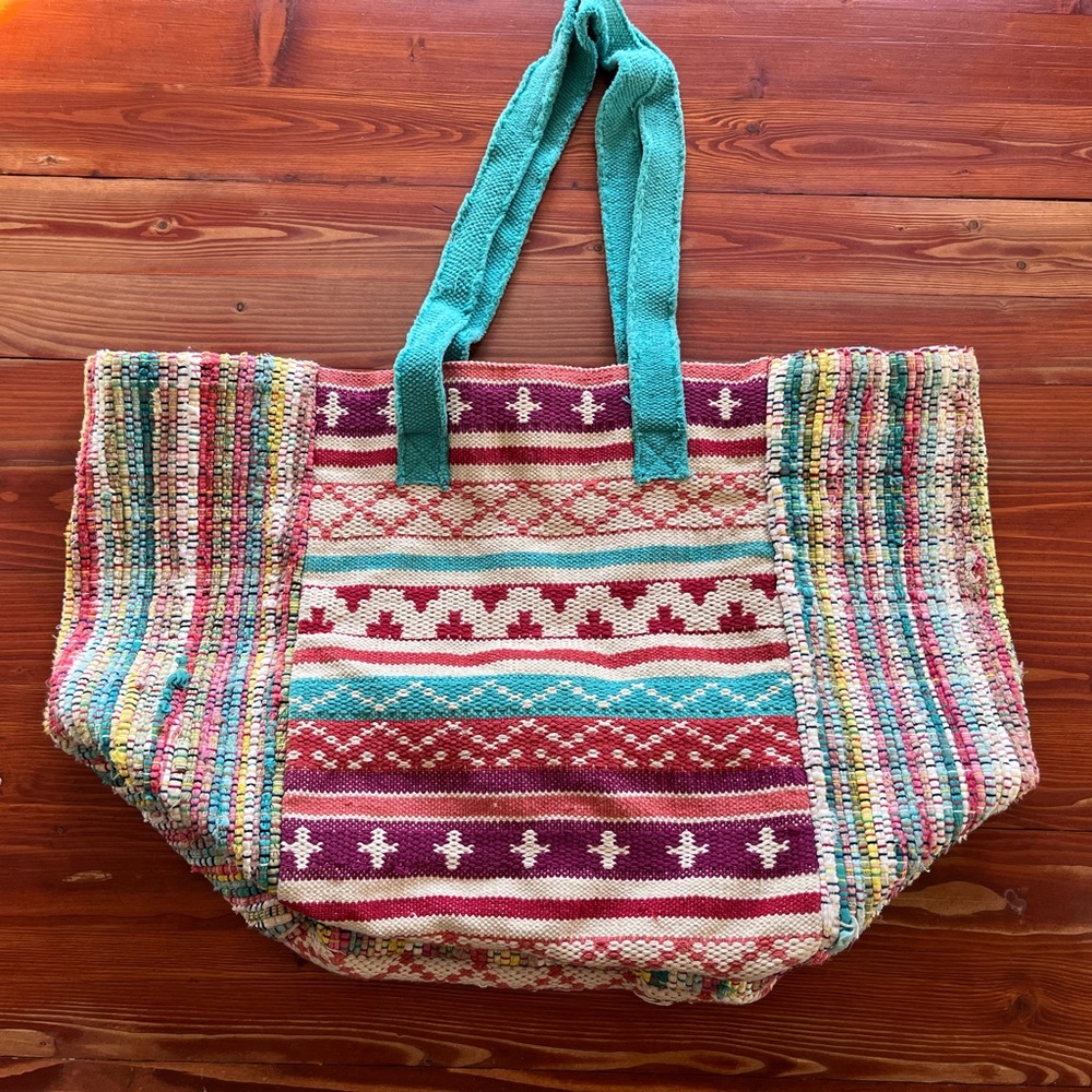 Z & L Europe Extra Large Tote